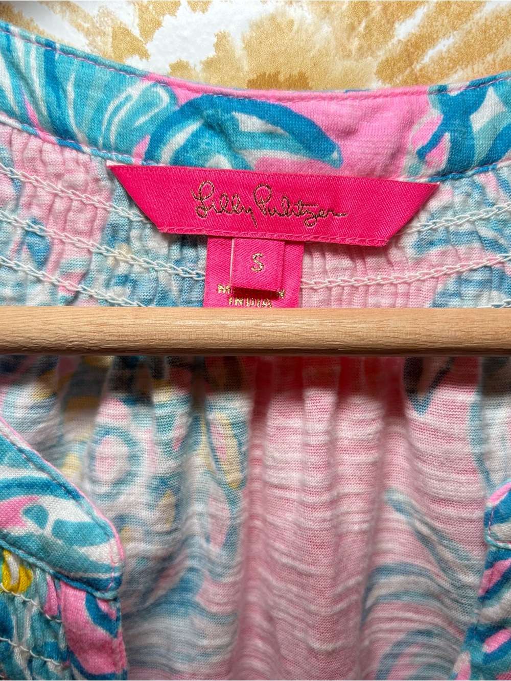 Lilly Pulitzer Pink Pineapple Sleeveless Top Tropical Resort Coastal Preppy S - Picture 3 of 7